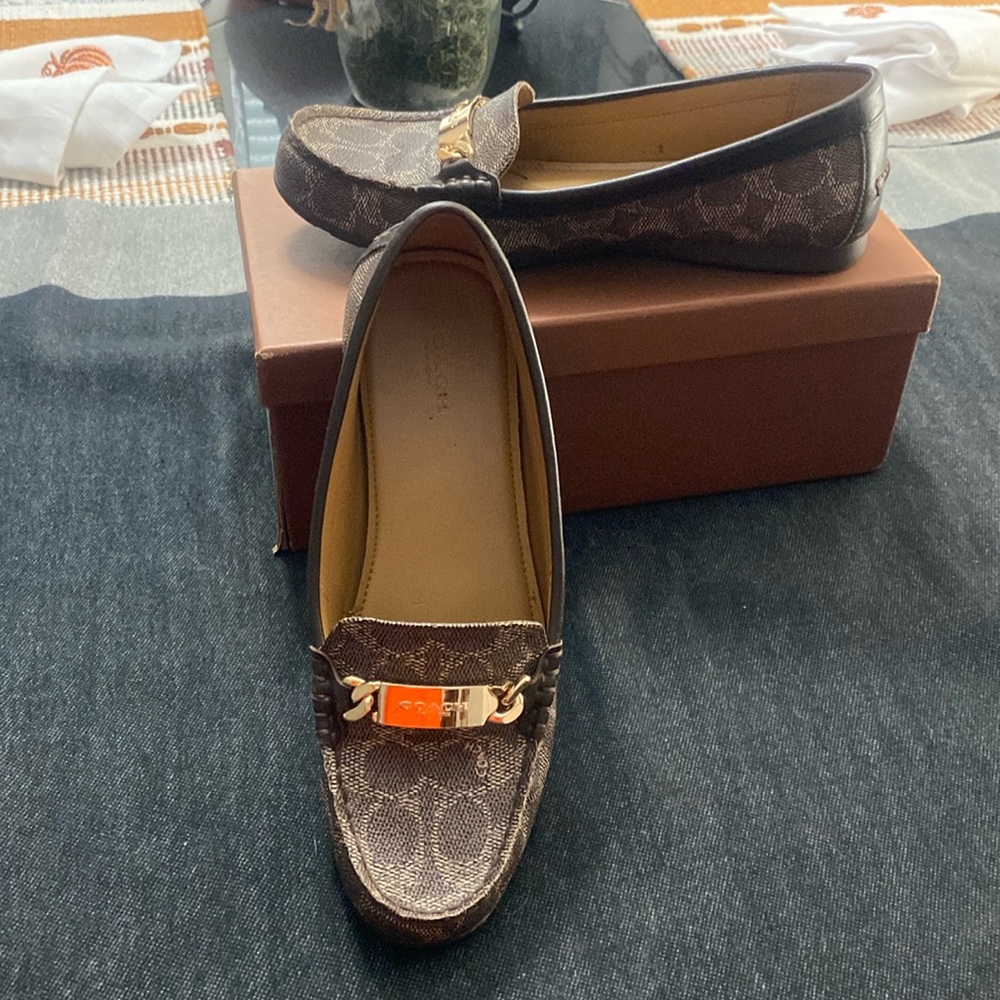 Loafers Coach size 8 m. Black bark/chesnut.